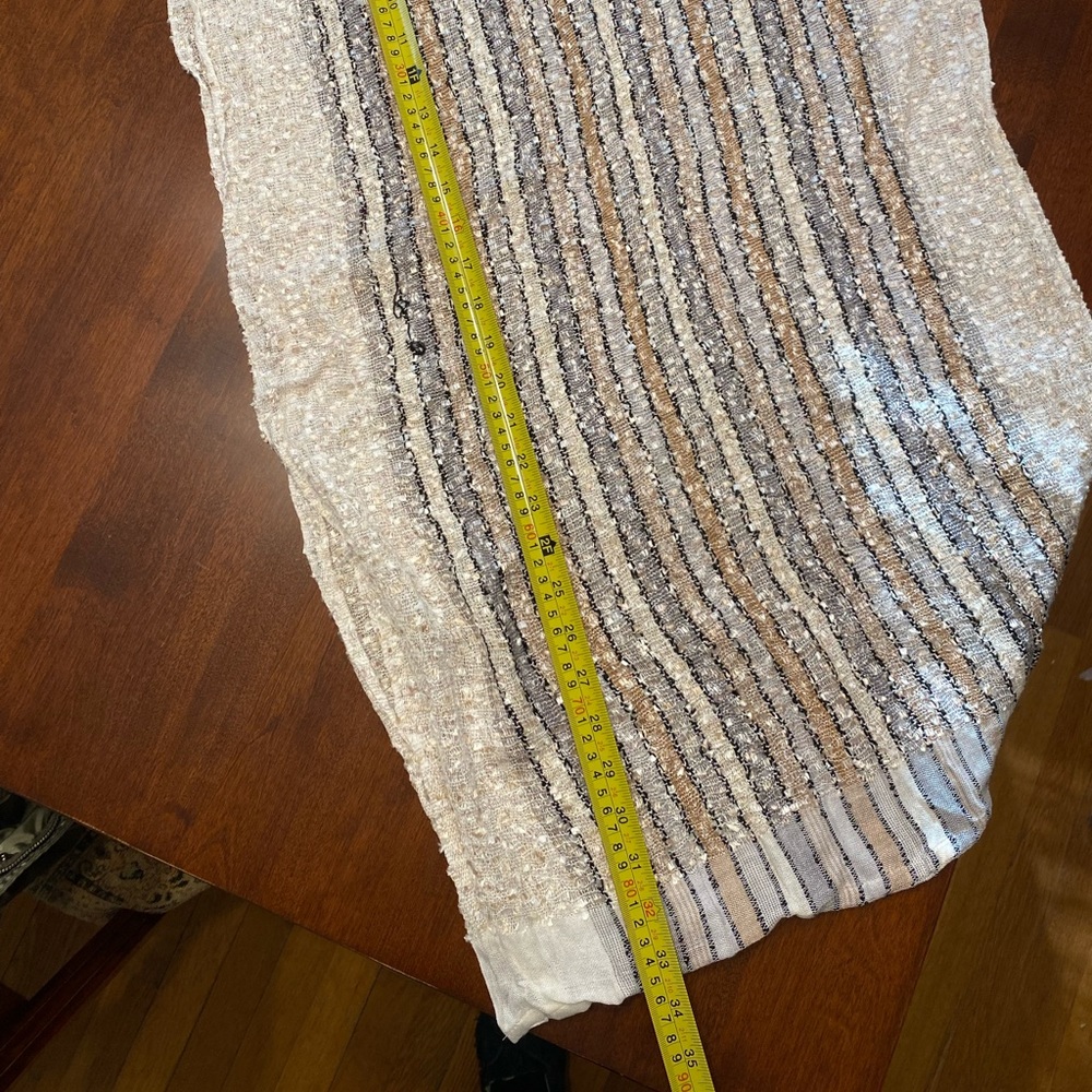 Metallic Color Scarf - Picture 3 of 7